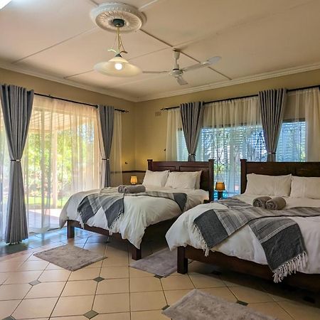 Room In Villa - Zambezi Family Lodge - Elephant Room Вікторія-Фоллс Екстер'єр фото