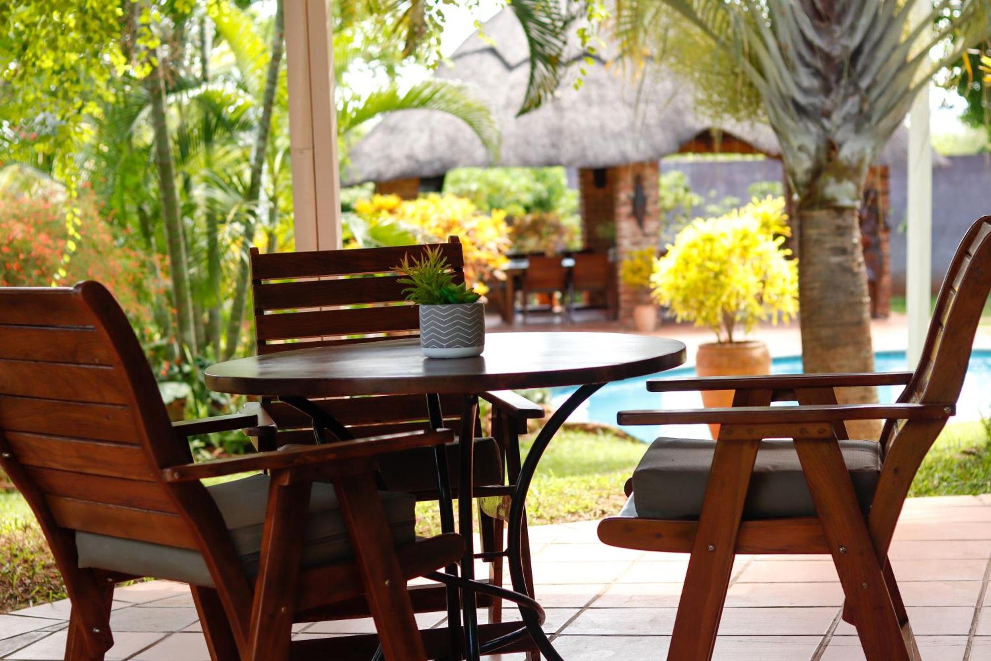 Room In Villa - Zambezi Family Lodge - Elephant Room Вікторія-Фоллс Екстер'єр фото