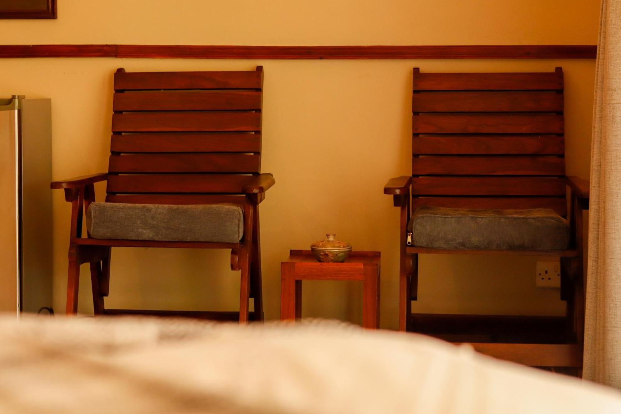 Room In Villa - Zambezi Family Lodge - Elephant Room Вікторія-Фоллс Екстер'єр фото