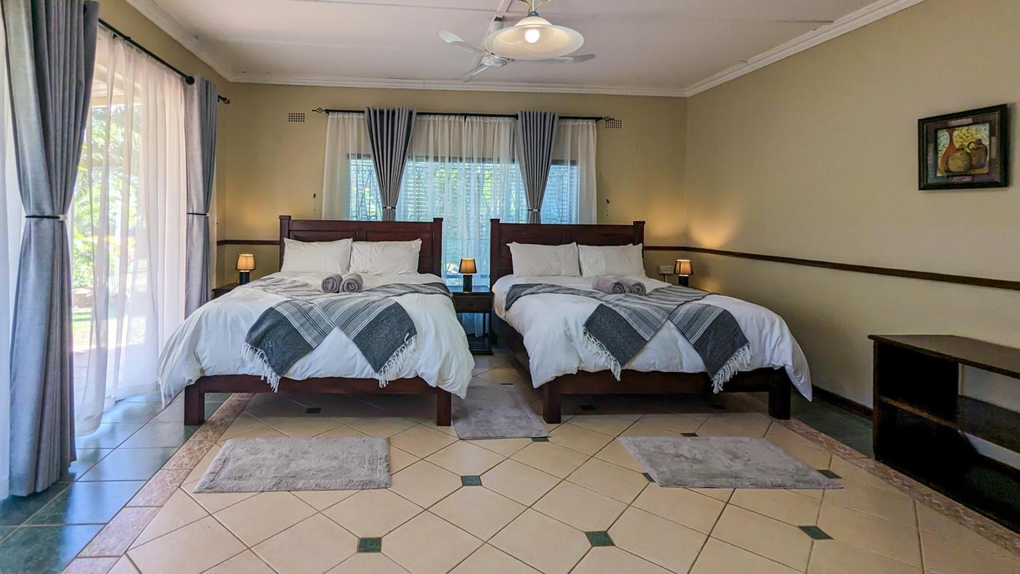Room In Villa - Zambezi Family Lodge - Elephant Room Вікторія-Фоллс Екстер'єр фото
