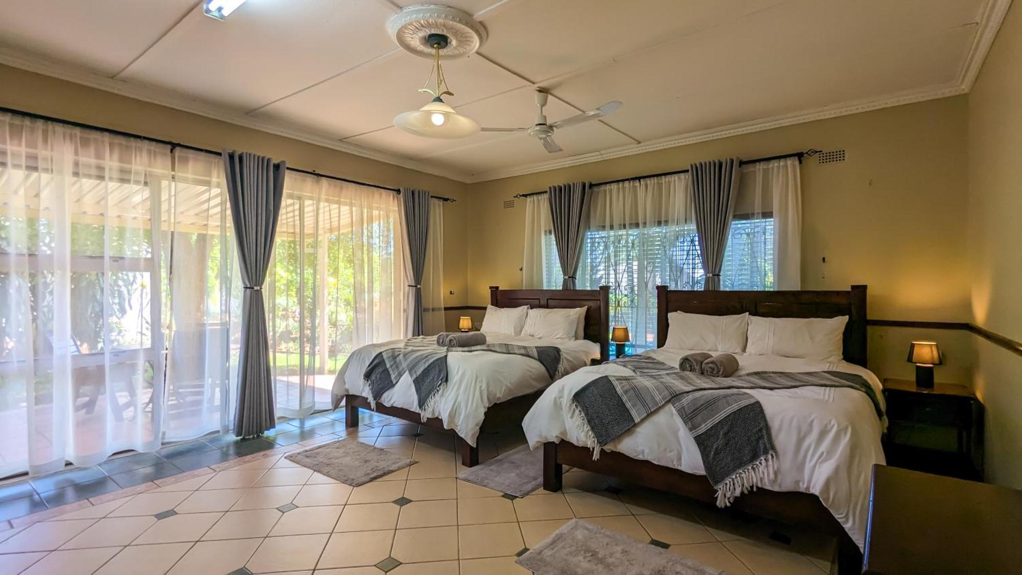 Room In Villa - Zambezi Family Lodge - Elephant Room Вікторія-Фоллс Екстер'єр фото